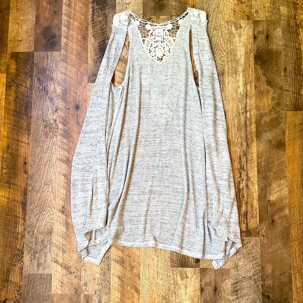 Grey laced cardigan